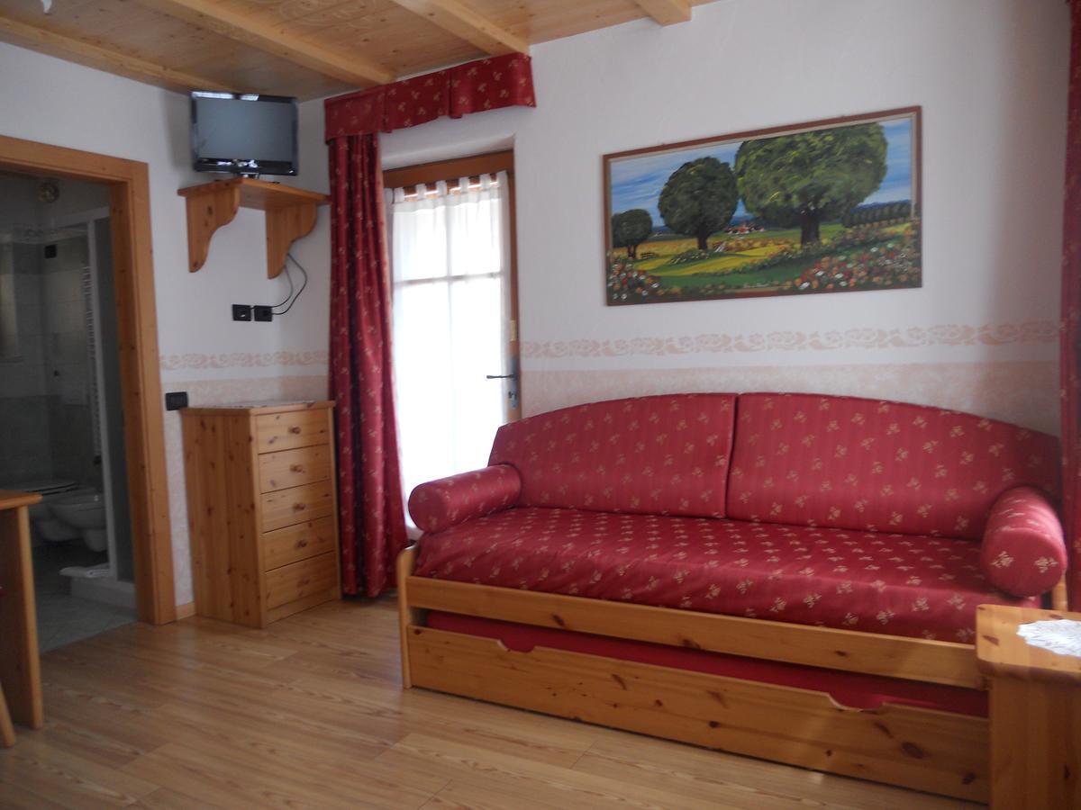 Hotel Garni Salvanel Кавалезе Екстер'єр фото